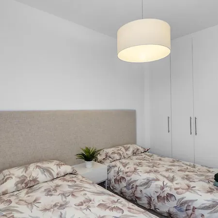 Oceana Views - 2 Bedroom By Finest * Estepona