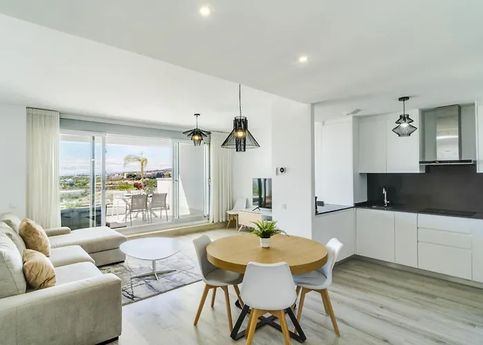 Διαμέρισμα Oceana Views - 2 Bedroom By Finest