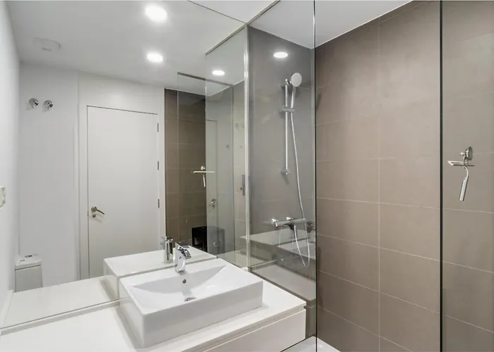 Apartment Oceana Views - 2 Bedroom By Finest *