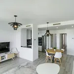 Oceana Views - 2 Bedroom By Finest *