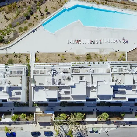 Oceana Views - 2 Bedroom By Finest Apartment Estepona