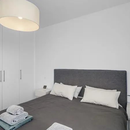 Apartment Oceana Views - 2 Bedroom By Finest